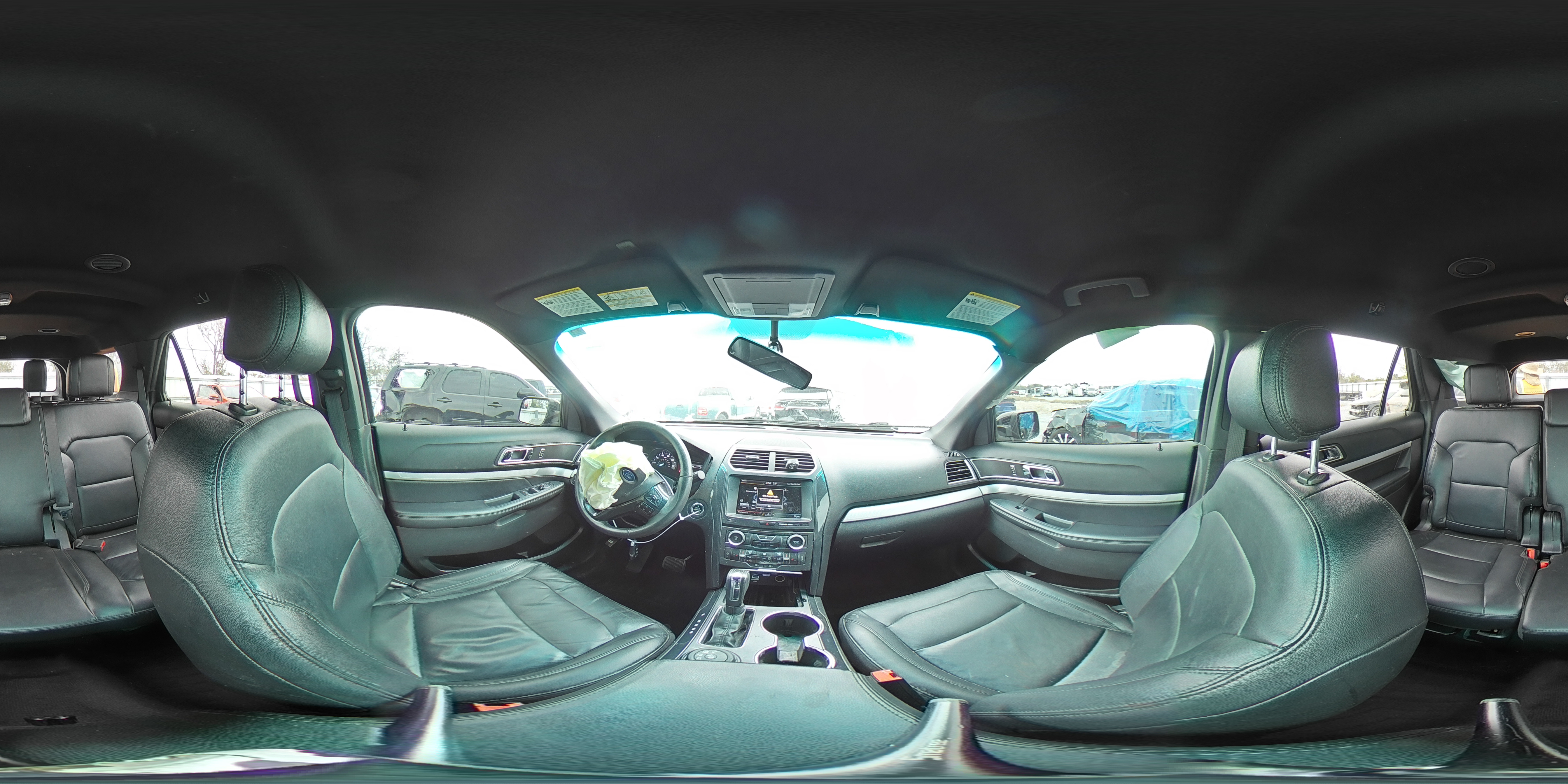2016 Ford Explorer - Image 14