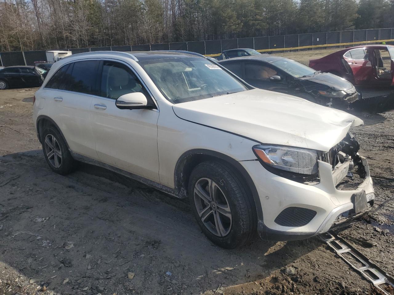 2019 Mercedes-Benz GLC - Image 4