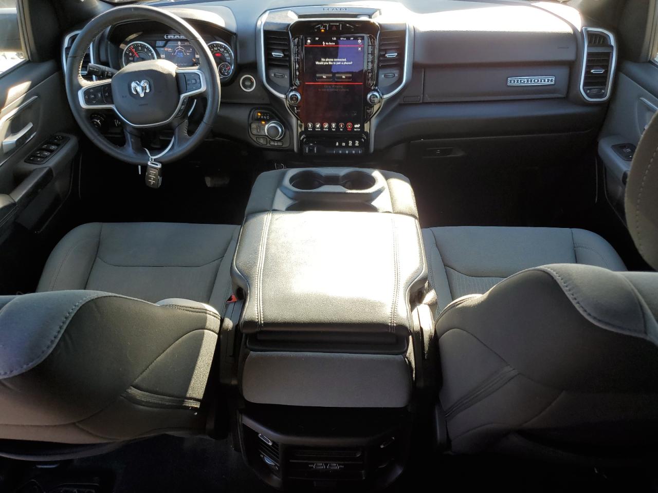 2021 RAM 1500 - Image 8