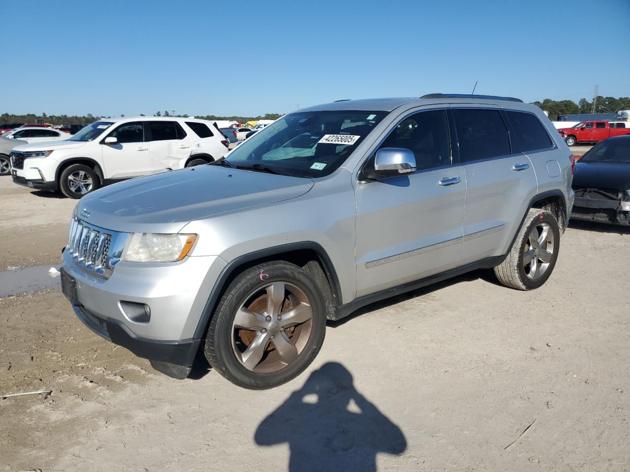 2013 Jeep Grand Cherokee - Image 1