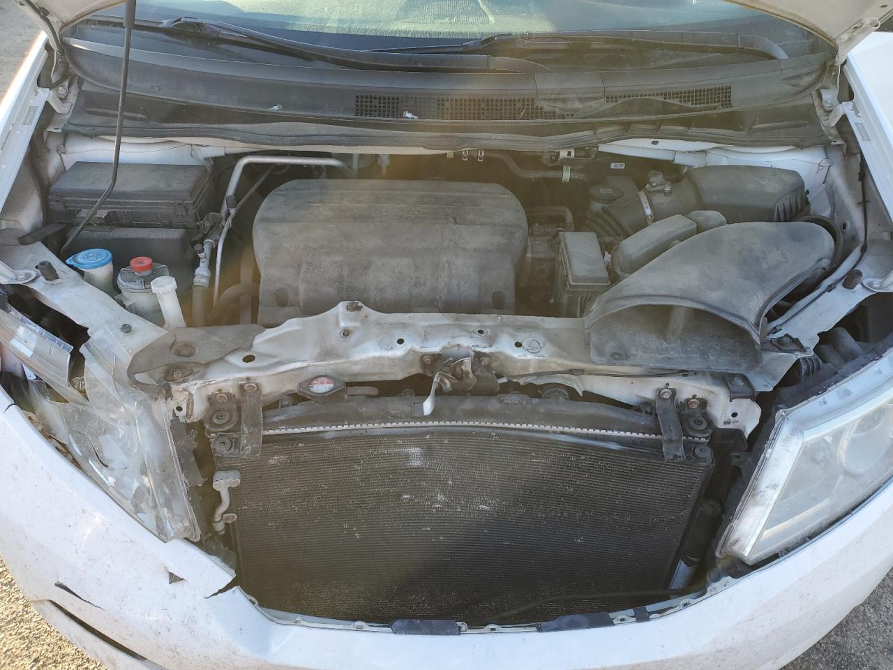 2011 Honda Odyssey - Image 12