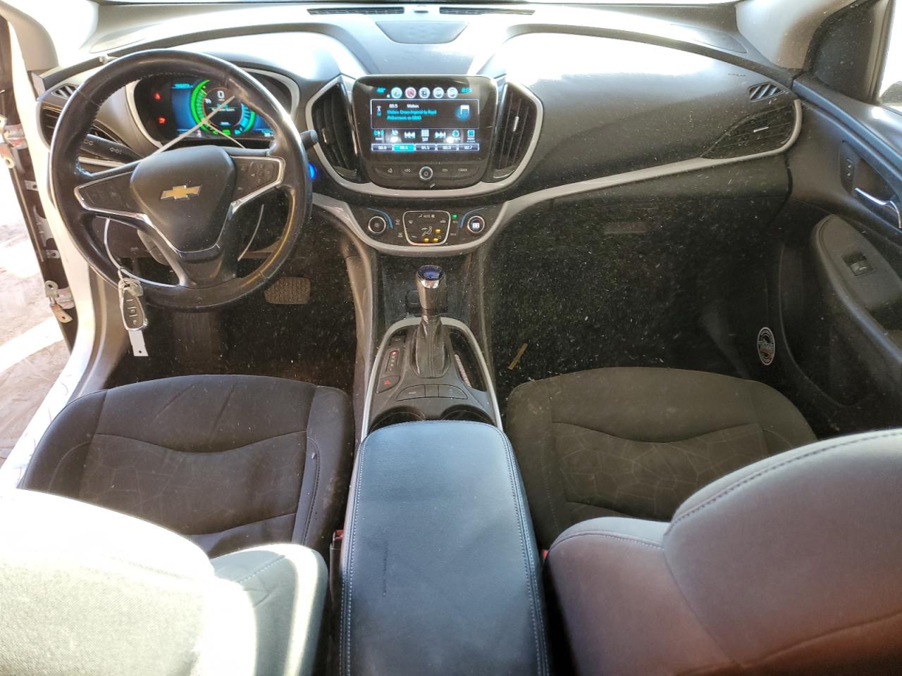 2017 Chevrolet Volt - Image 8