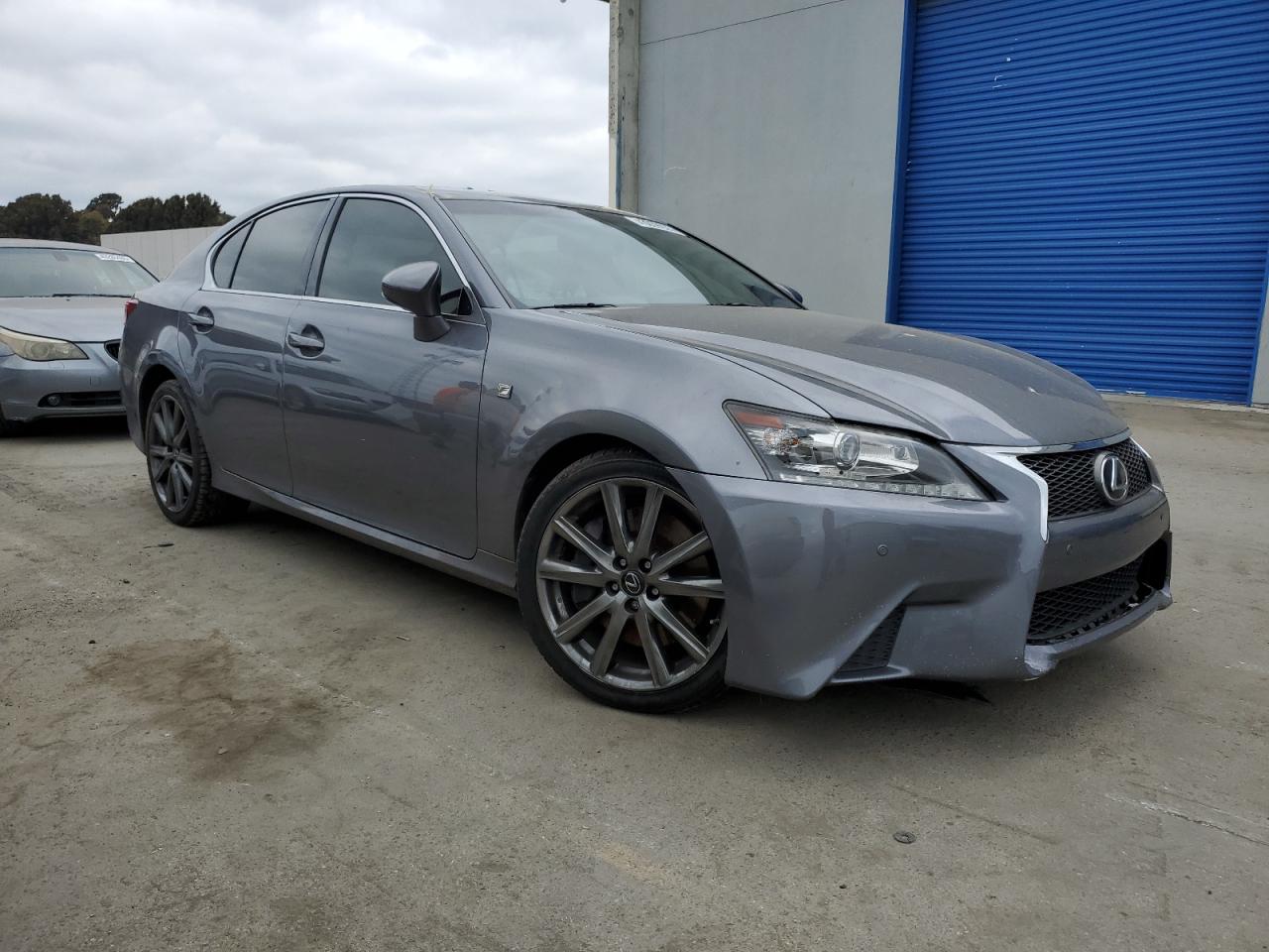 2014 Lexus GS - Image 4