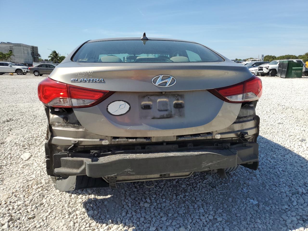 2014 Hyundai Elantra - Image 6