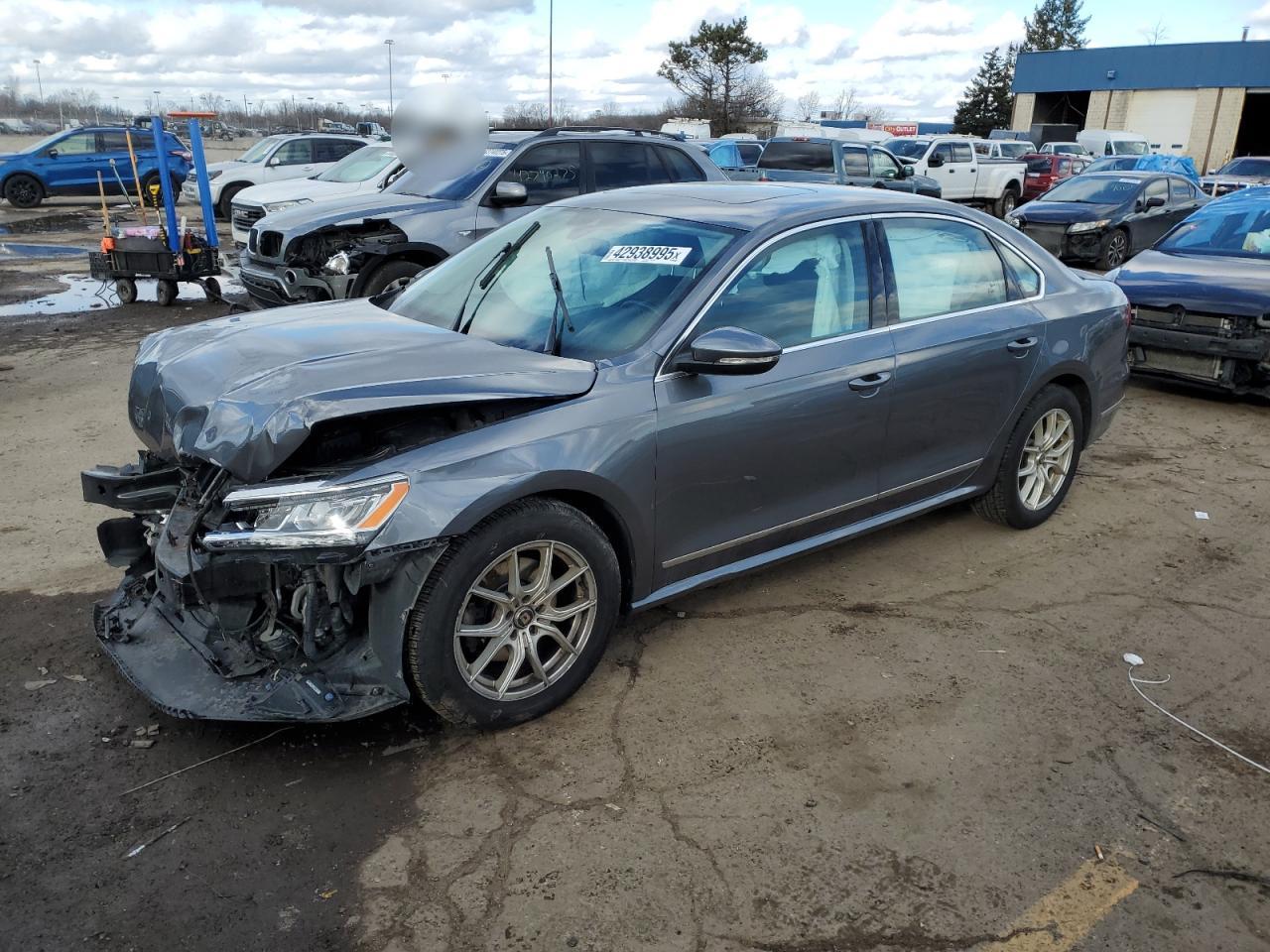 2017 Volkswagen Passat - Image 1