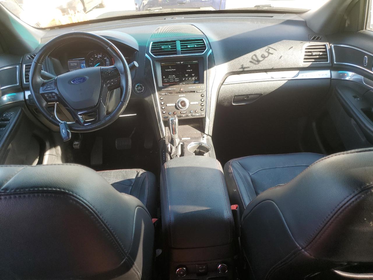 2016 Ford Explorer - Image 8