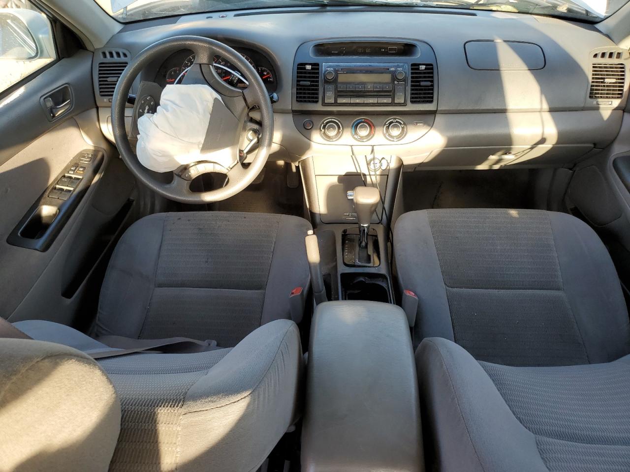 2006 Toyota Camry - Image 8