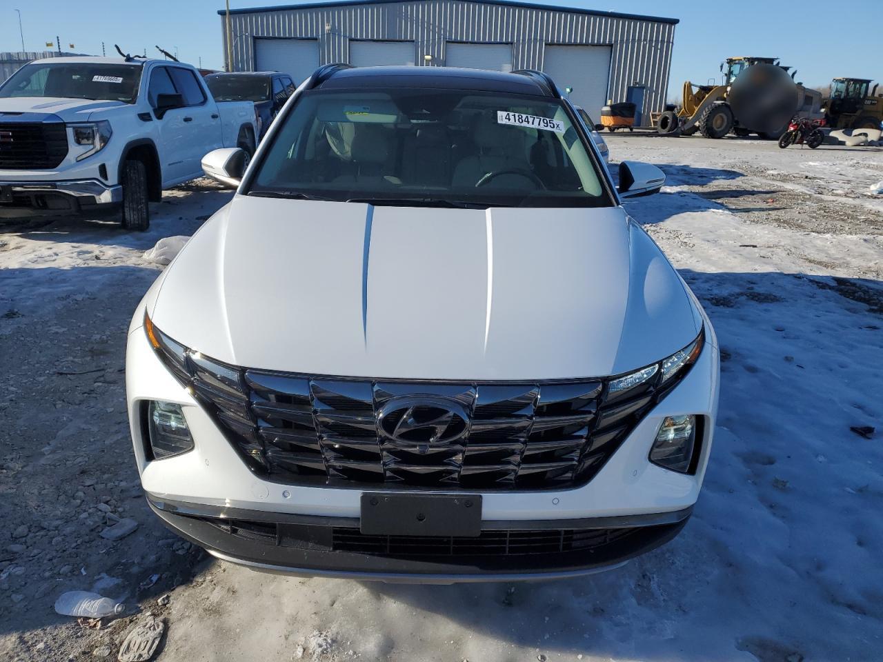 2022 Hyundai Tucson - Image 5