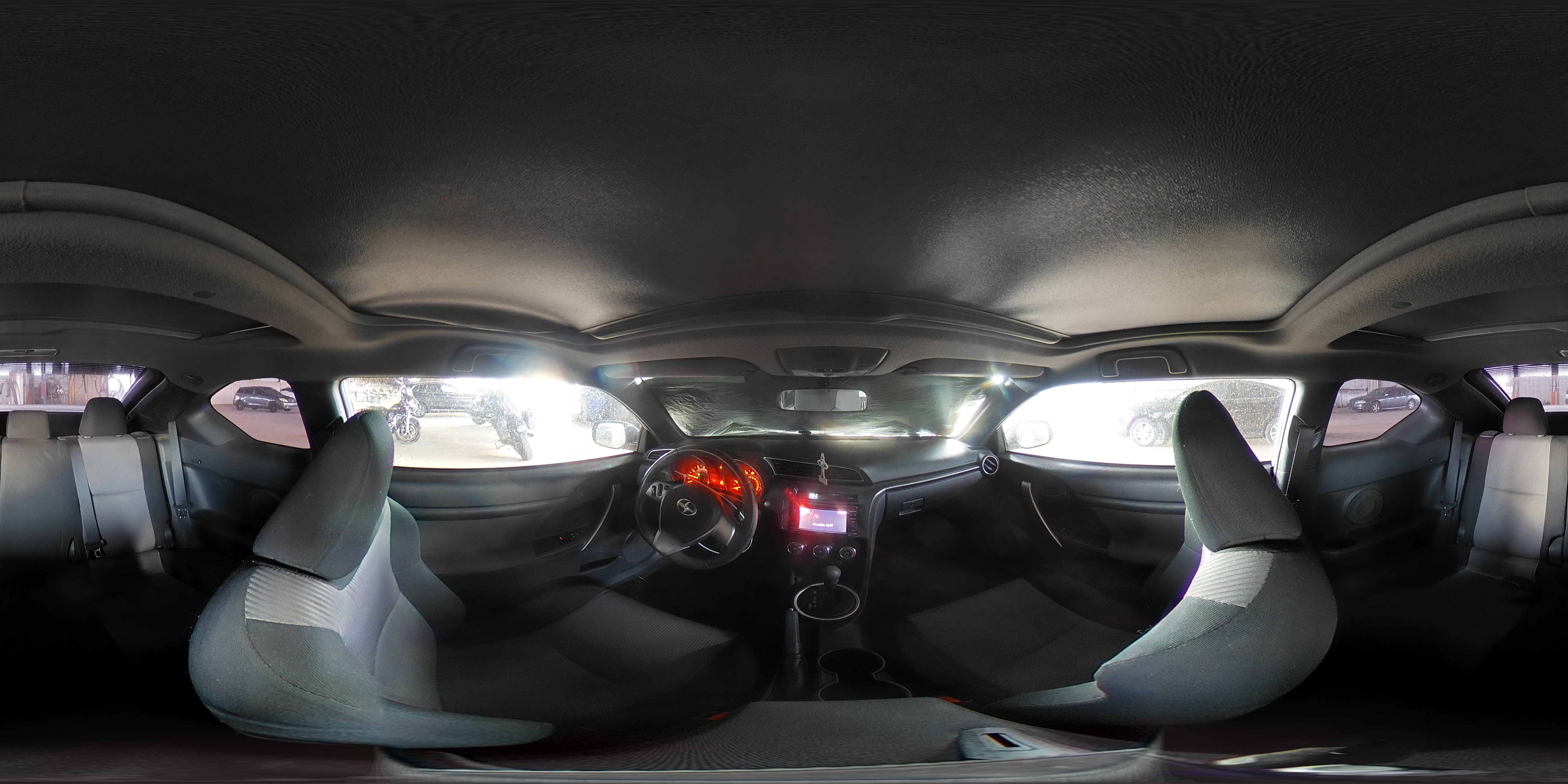 2015 Toyota tC - Image 12