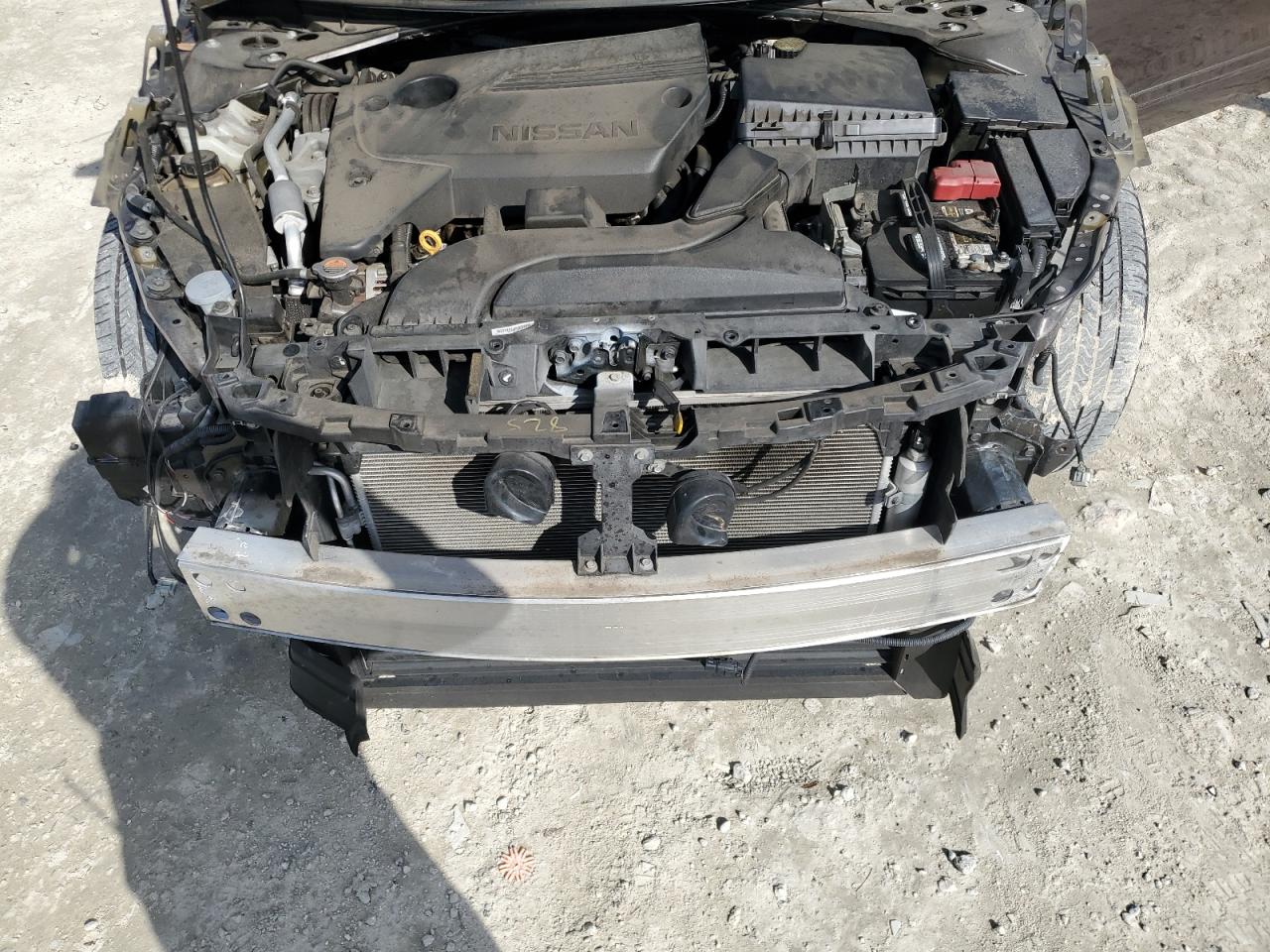 2017 Nissan Altima - Image 11