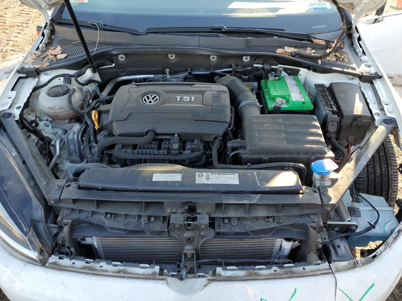 2018 Volkswagen Golf - Image 11