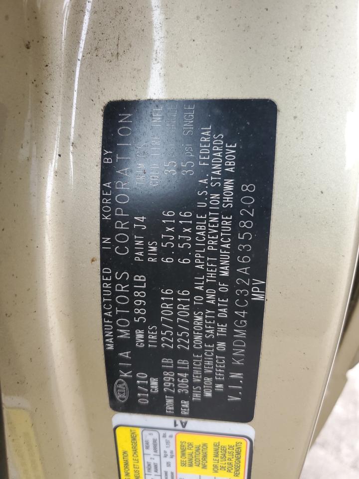 2010 Kia Sedona - Image 15