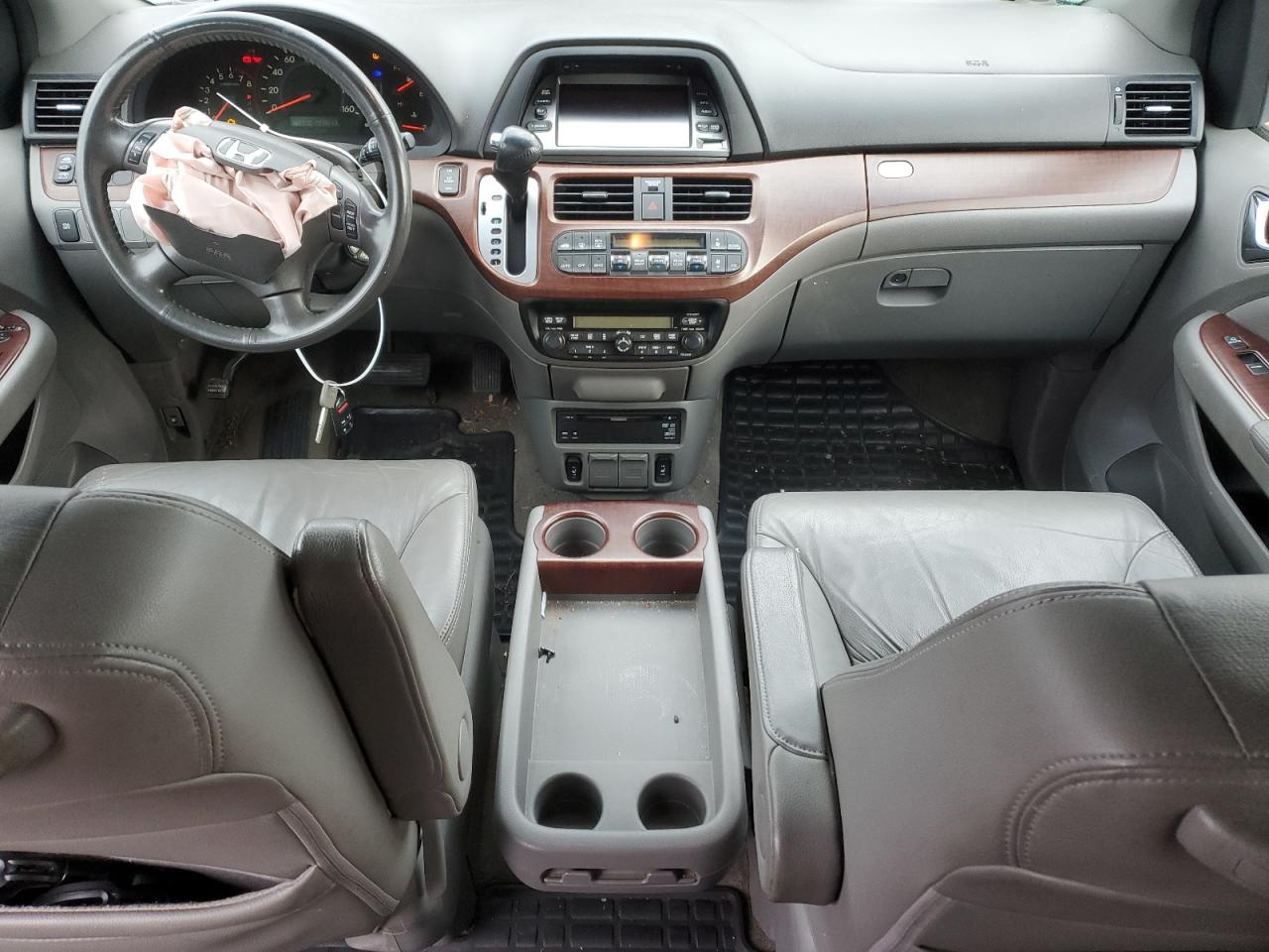 2008 Honda Odyssey - Image 8