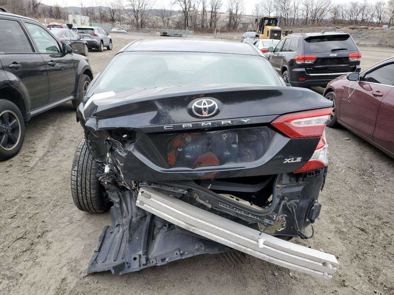 VIN 4T1B11HK8JU040351 2018 TOYOTA CAMRY no.6