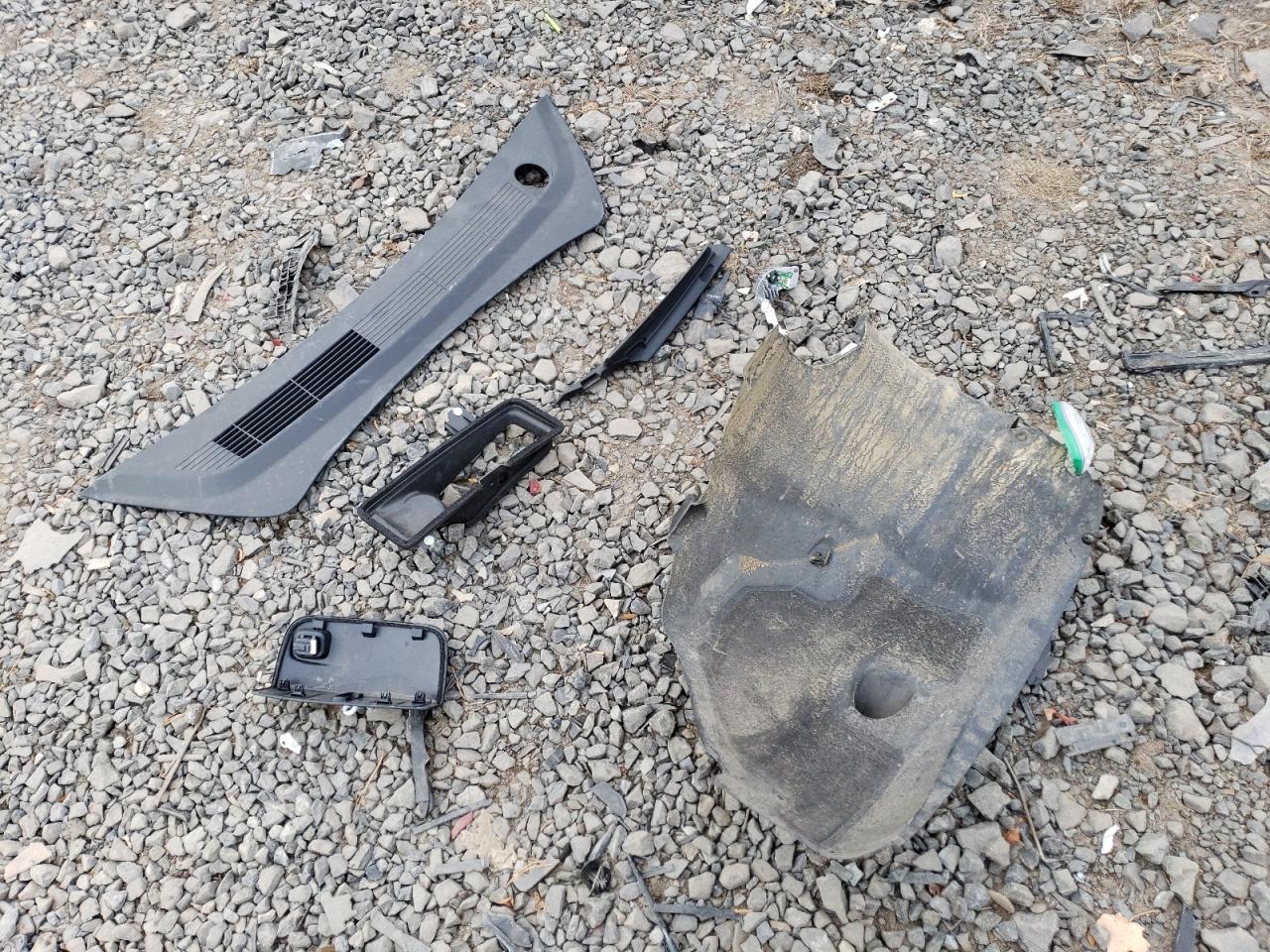 2022 Tesla Model 3 VIN: 5YJ3E1EA8NF315112 Lot: 85672885