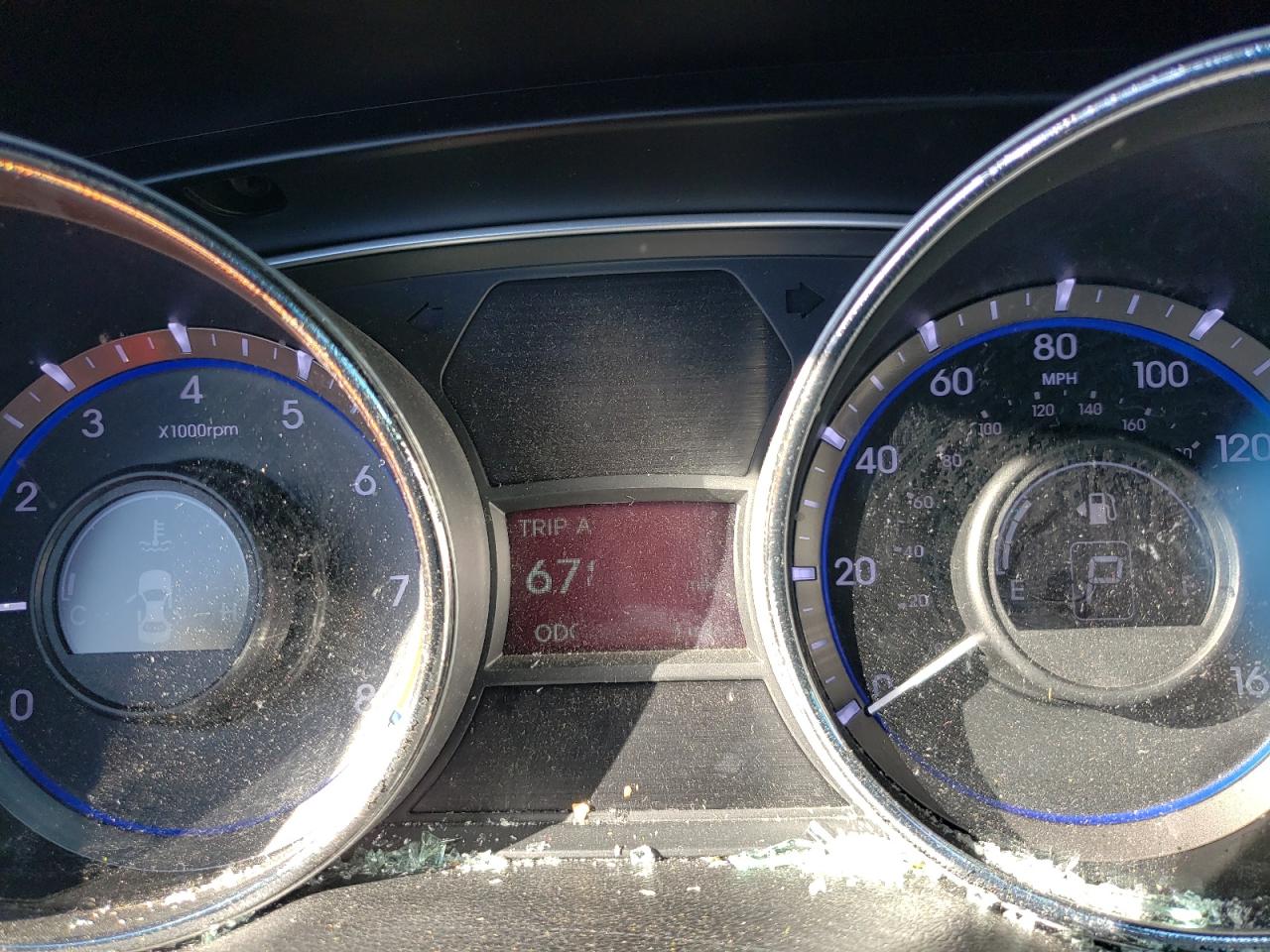 2013 Hyundai Sonata - Image 9