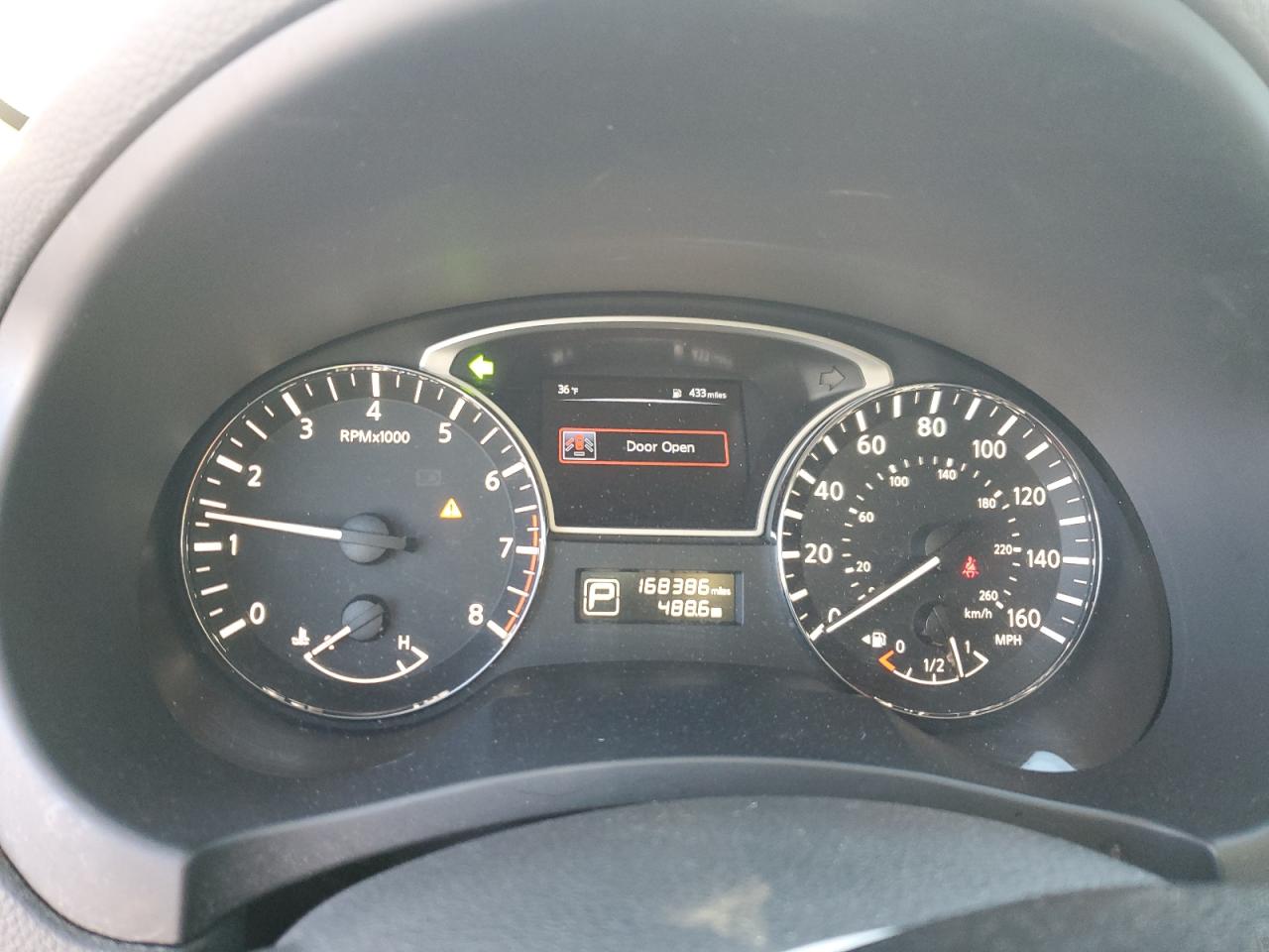 2015 Nissan Altima - Image 9