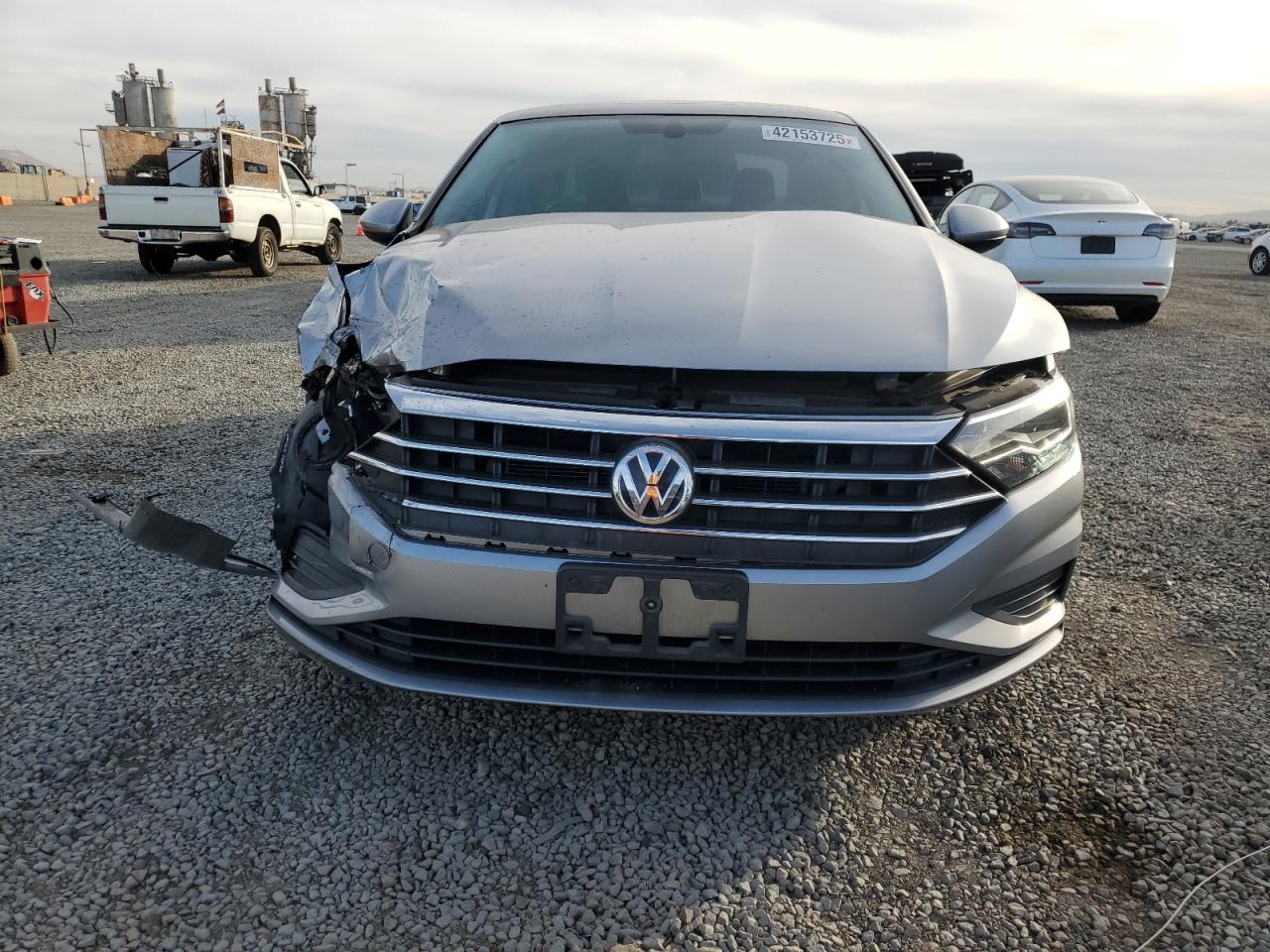 2019 Volkswagen Jetta - Image 5