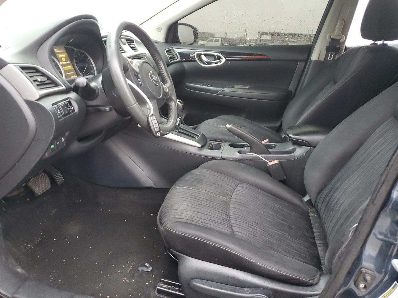 2016 Nissan Sentra - Image 7