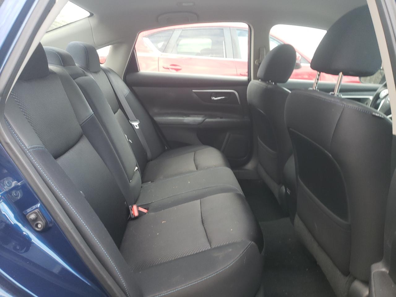 2018 Nissan Altima - Image 10