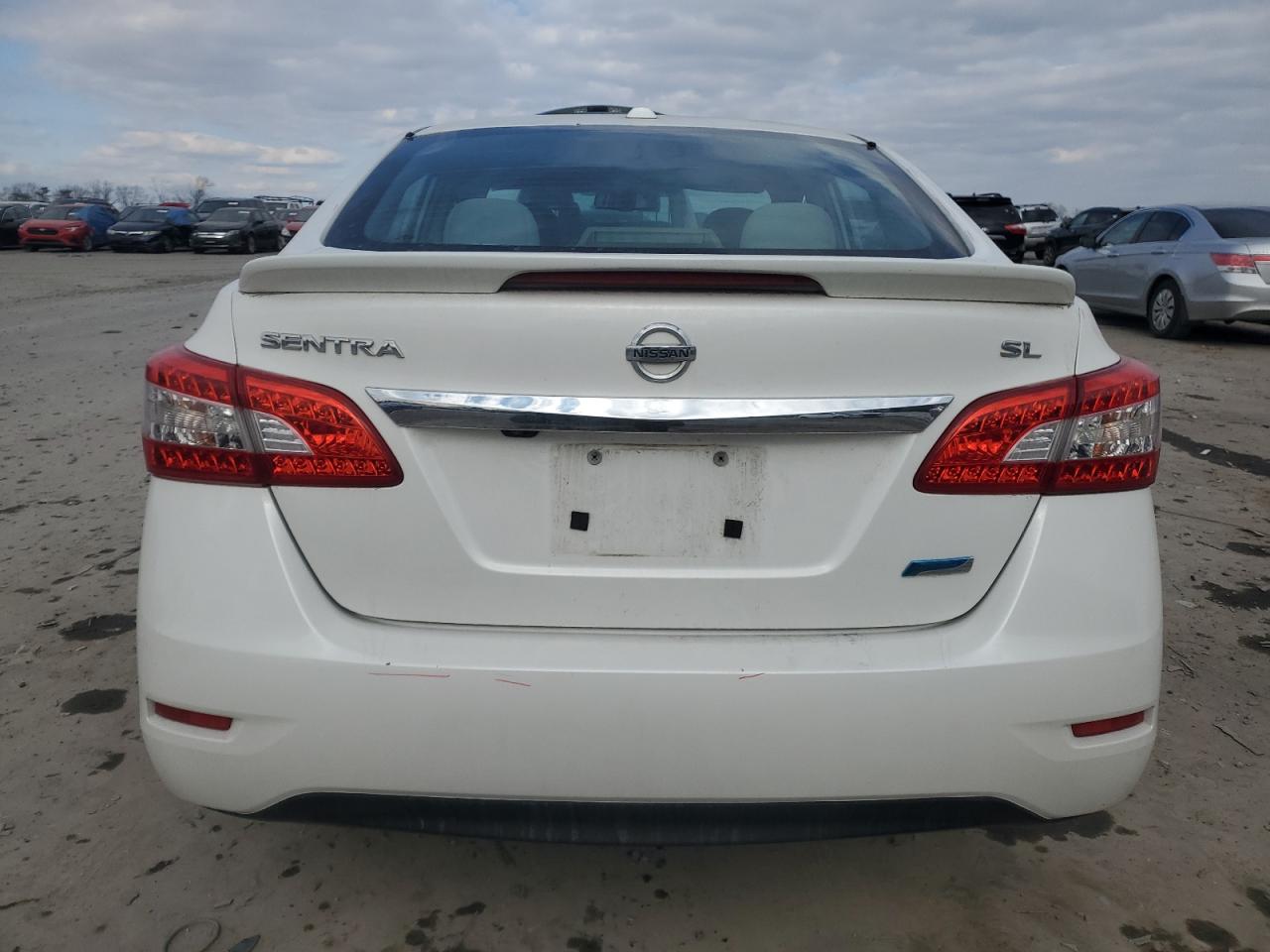 2013 Nissan Sentra - Image 6