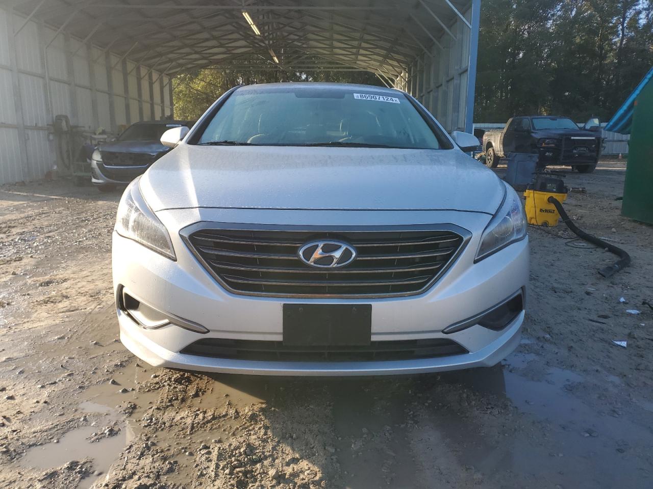 2016 Hyundai Sonata - Image 5
