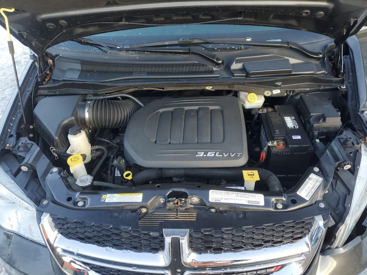 2012 Dodge Caravan - Image 12