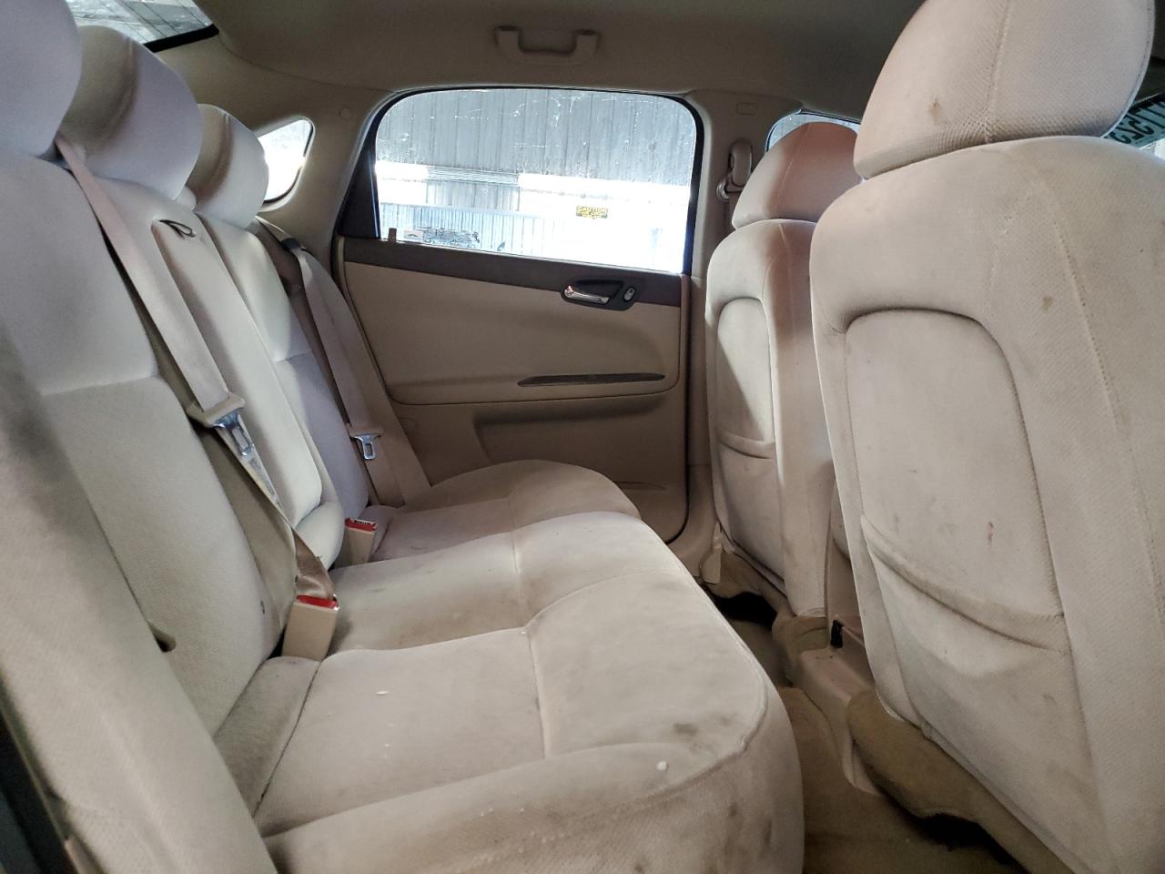 2006 Chevrolet Impala - Image 10