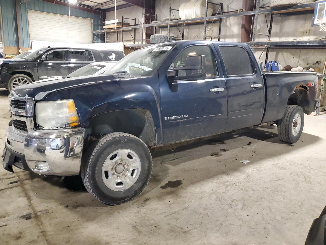 2007 Chevrolet Silverado - Image 1