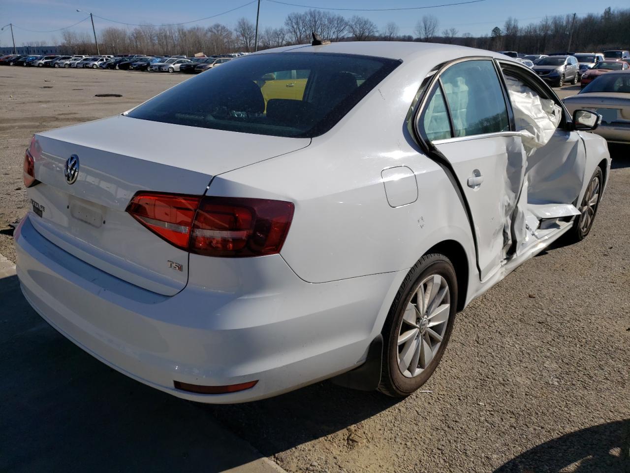 2016 Volkswagen Jetta - Image 3