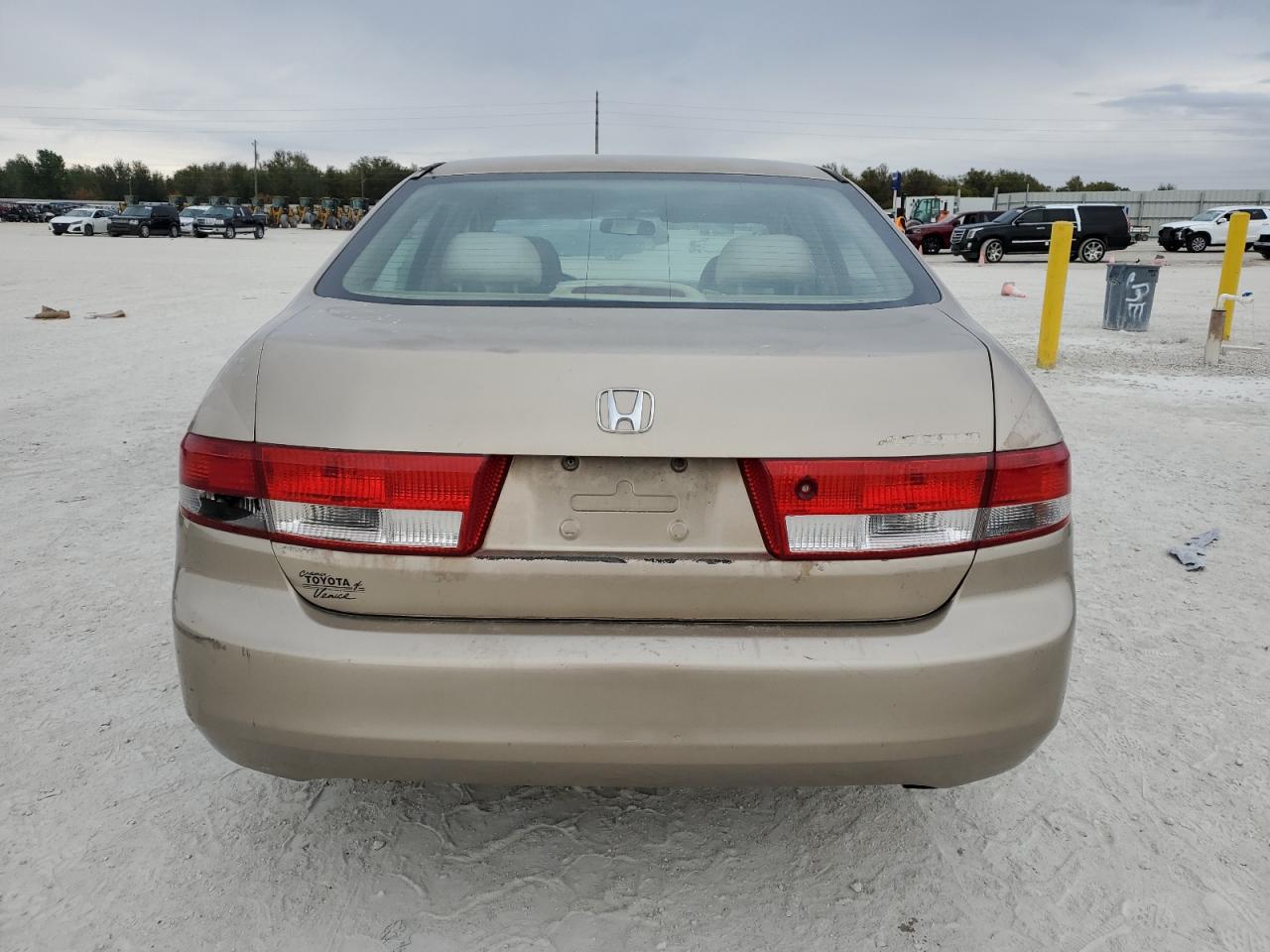 2004 Honda Accord Ex VIN: 1HGCM56604A008174 Lot: 88664175