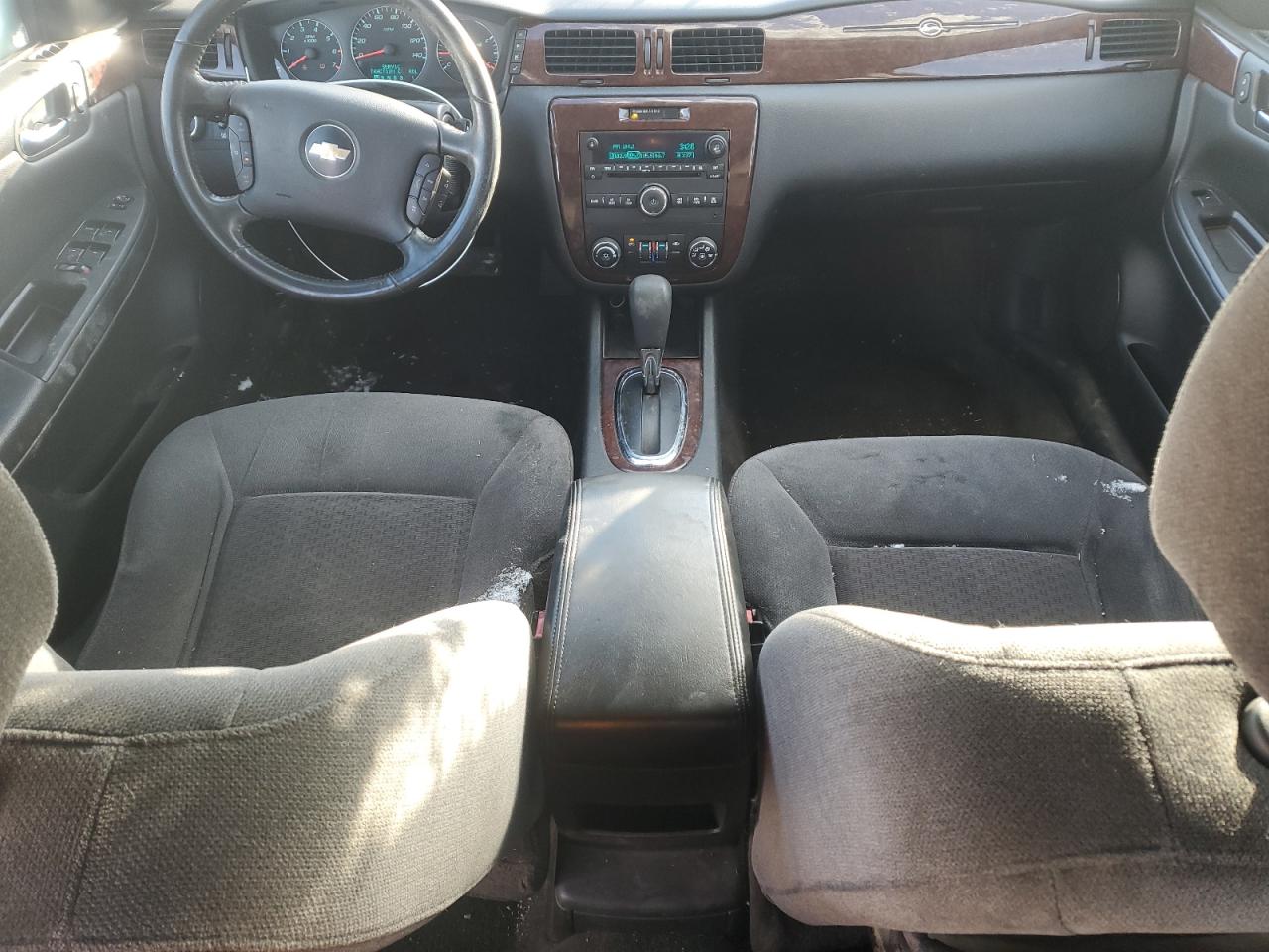 2011 Chevrolet Impala - Image 8