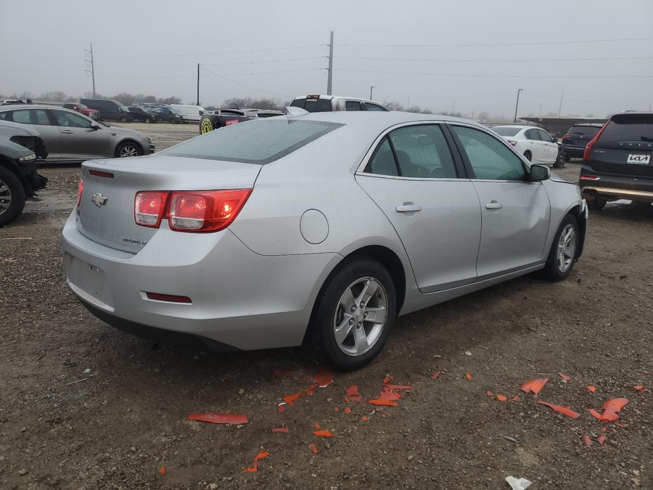 2016 Chevrolet Malibu - Image 3