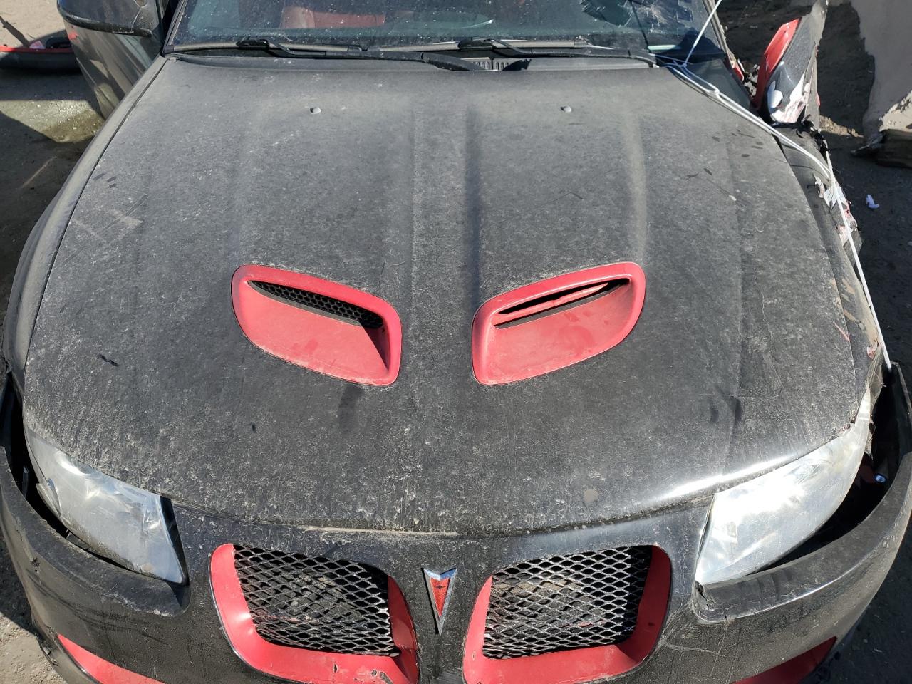 2006 Pontiac GTO - Image 11