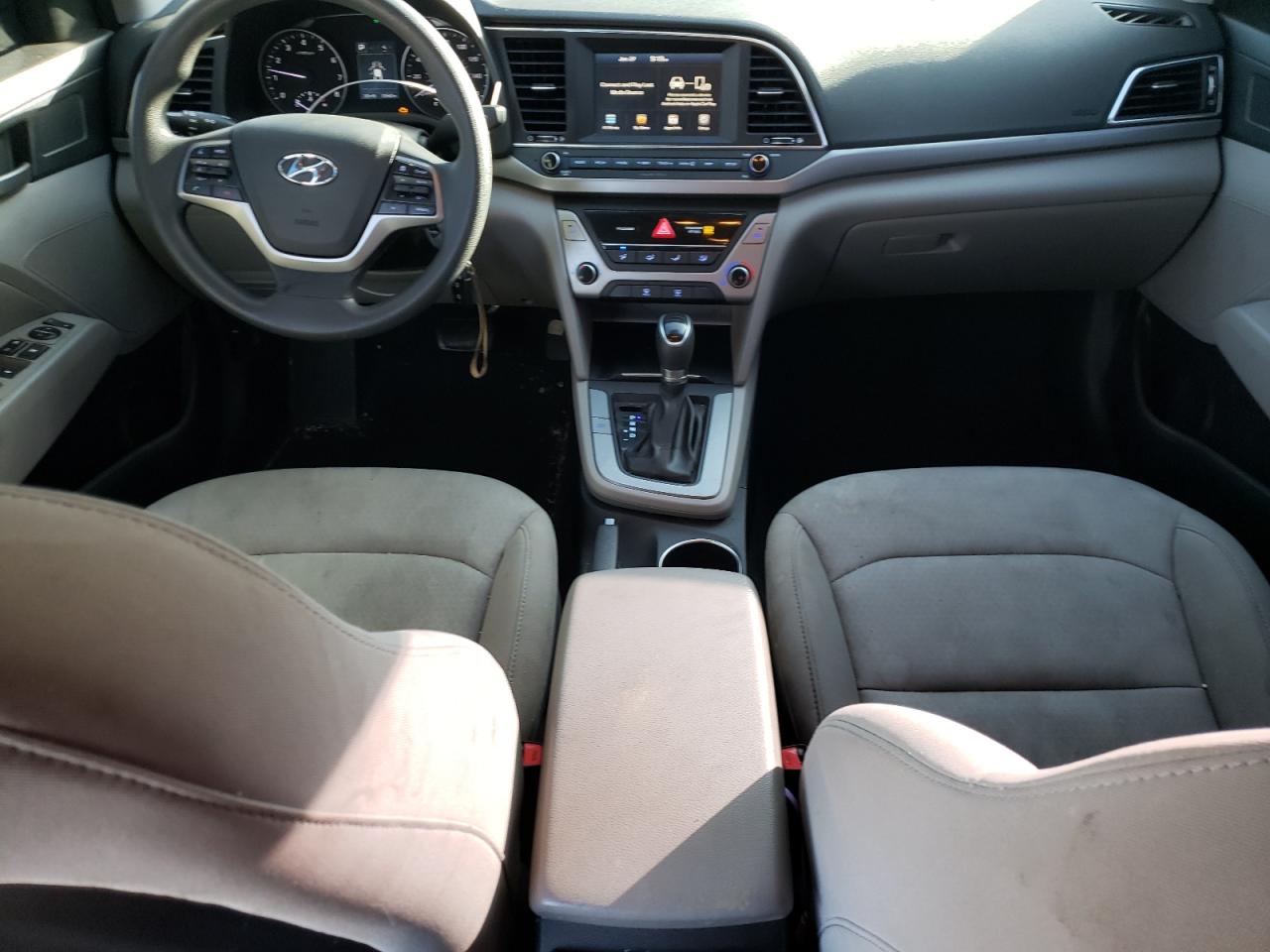 2018 Hyundai Elantra - Image 8