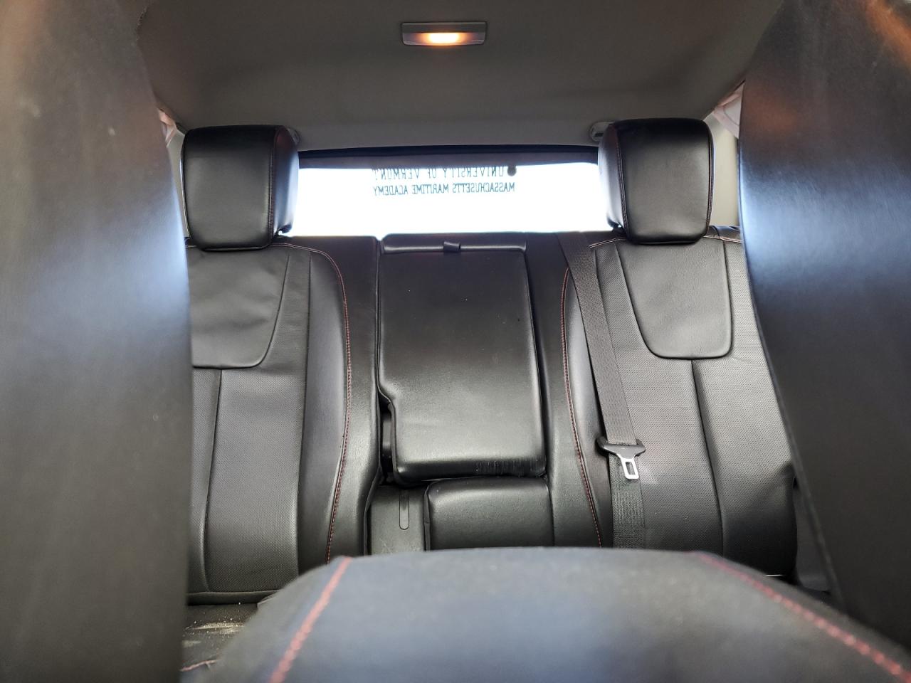 2014 GMC Terrain - Image 10