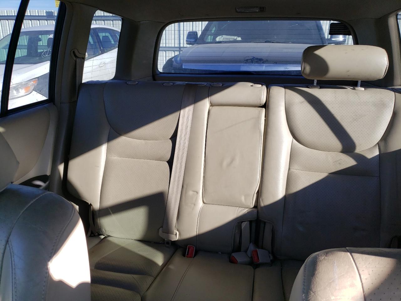 2003 Toyota Highlander - Image 10