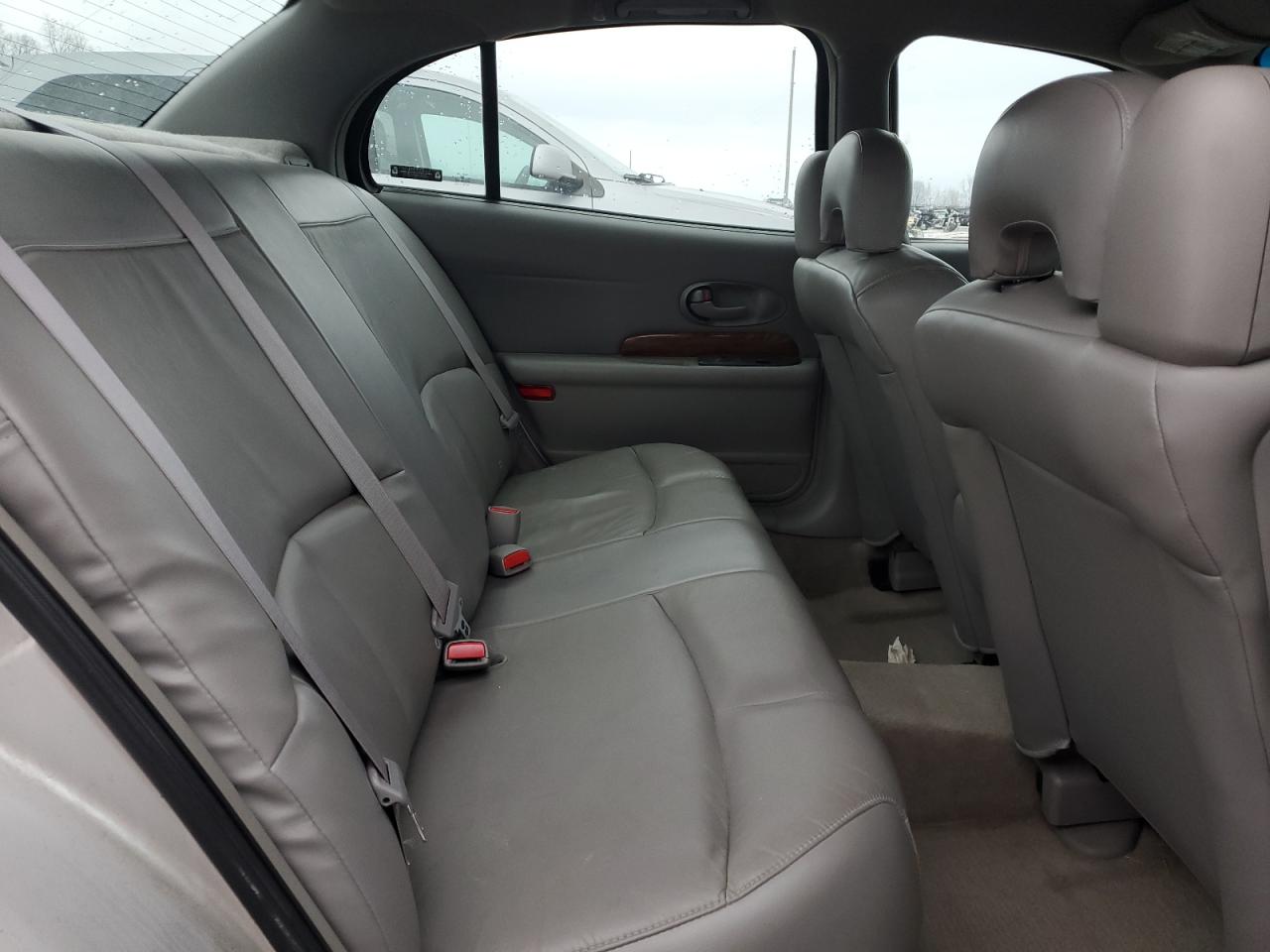 2002 Buick LeSabre - Image 10