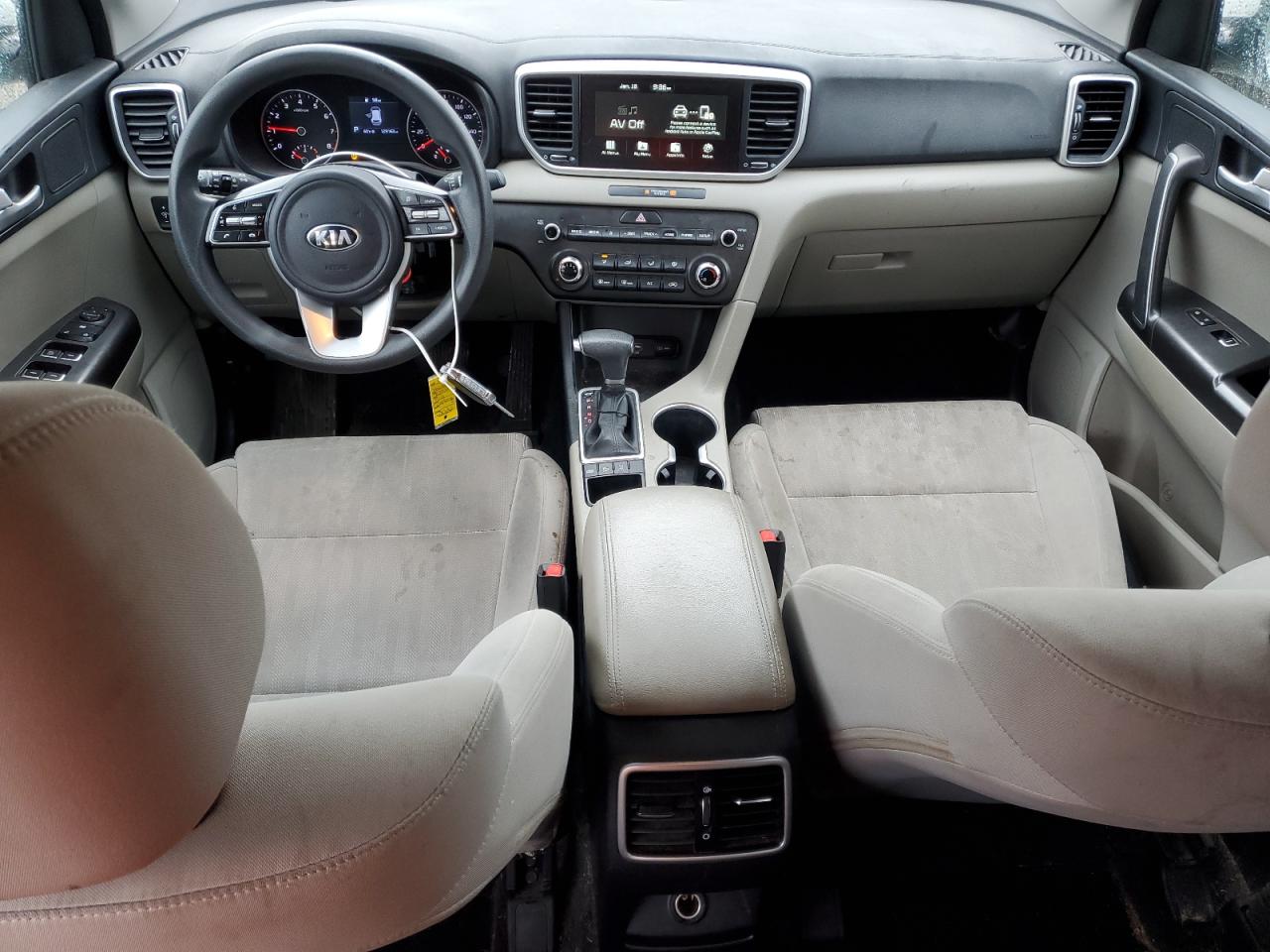 2022 Kia Sportage - Image 8