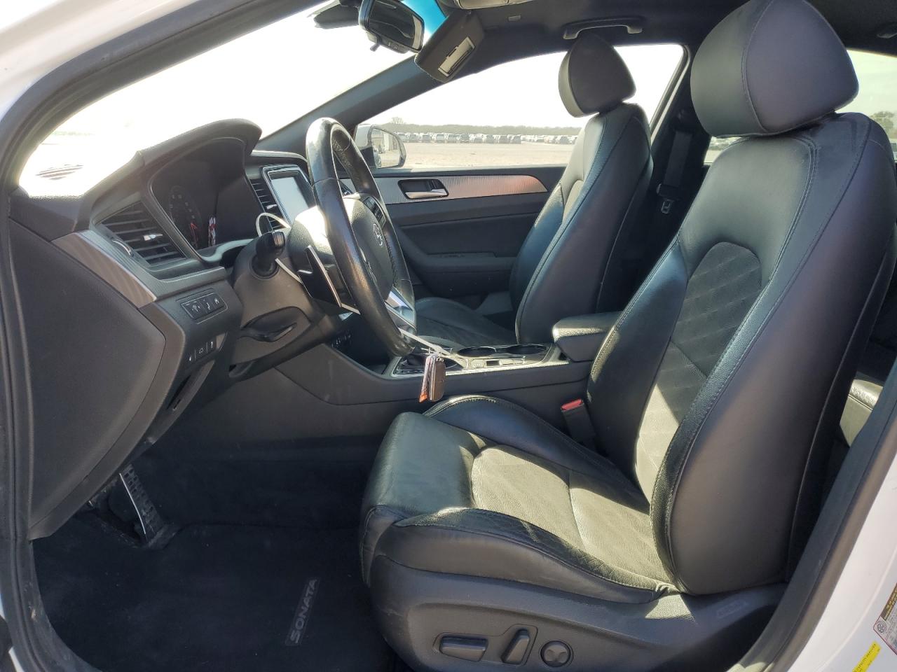 2019 Hyundai Sonata - Image 7