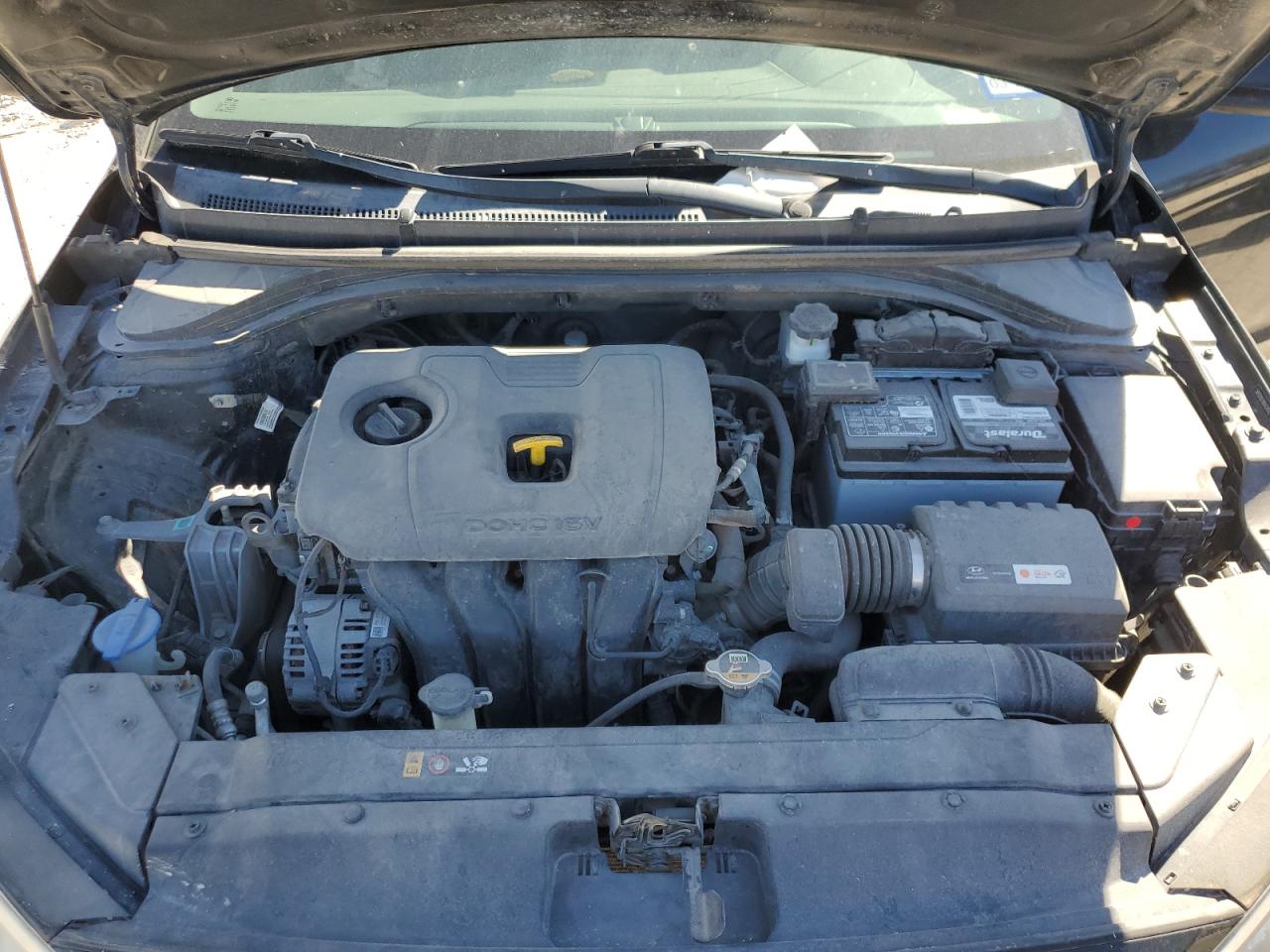 2019 Hyundai Elantra - Image 11