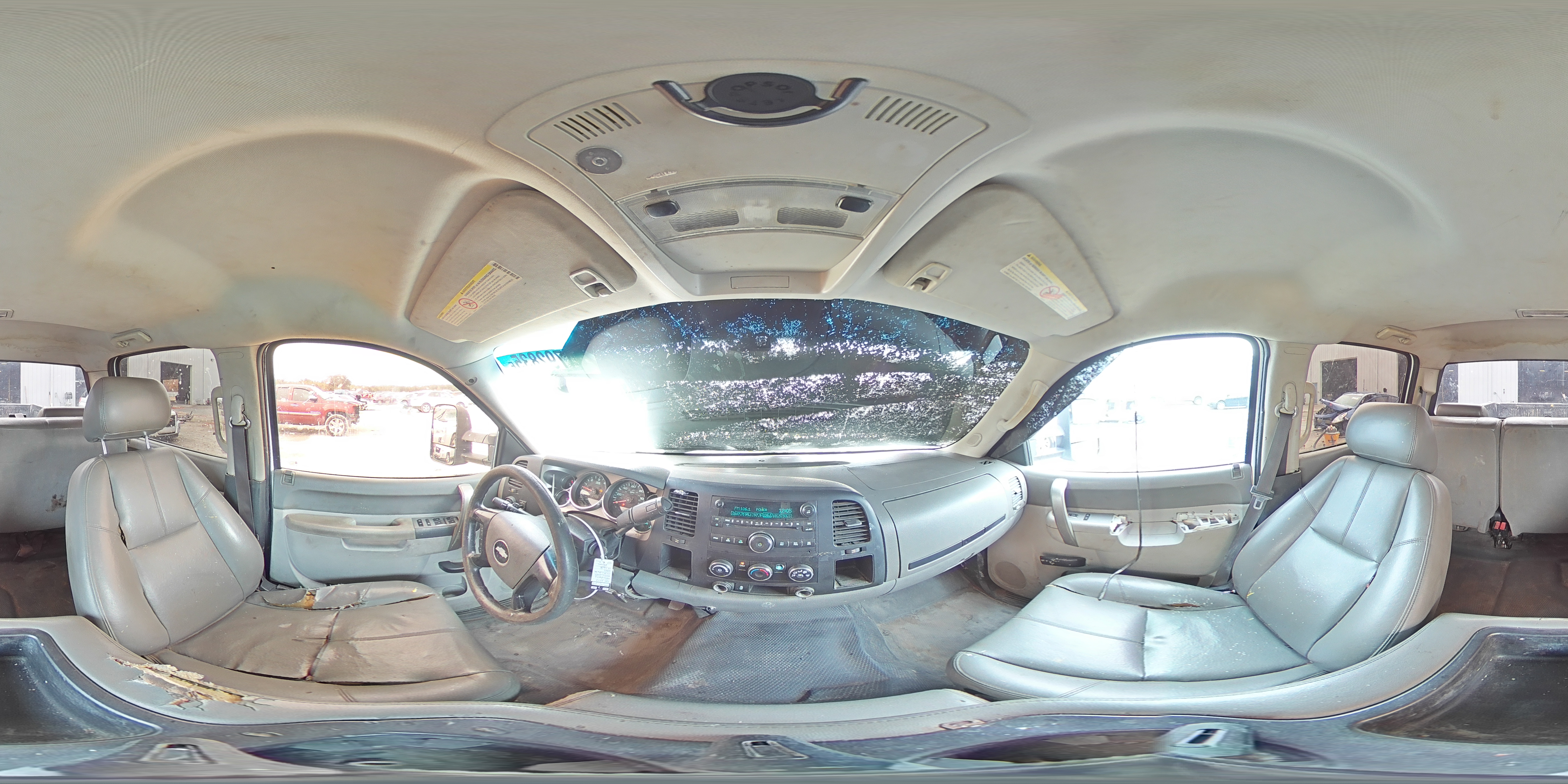 2013 Chevrolet Silverado - Image 13