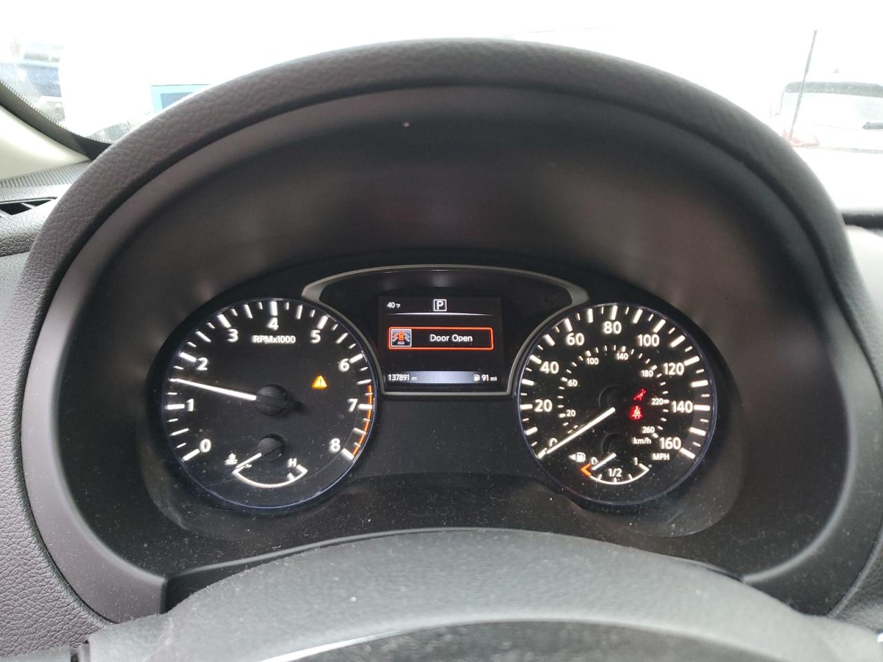 2017 Nissan Altima - Image 9