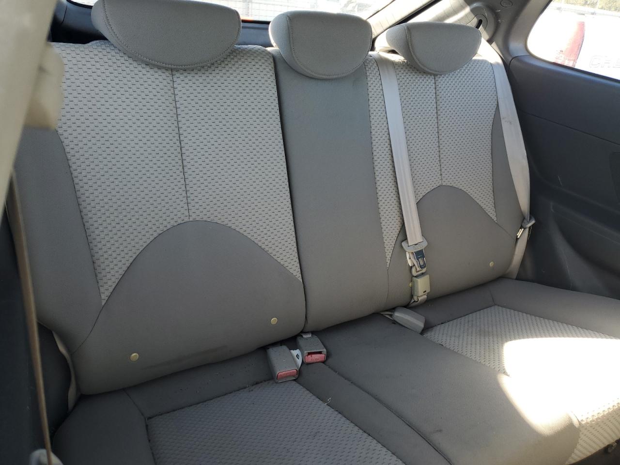 2008 Hyundai Accent - Image 10
