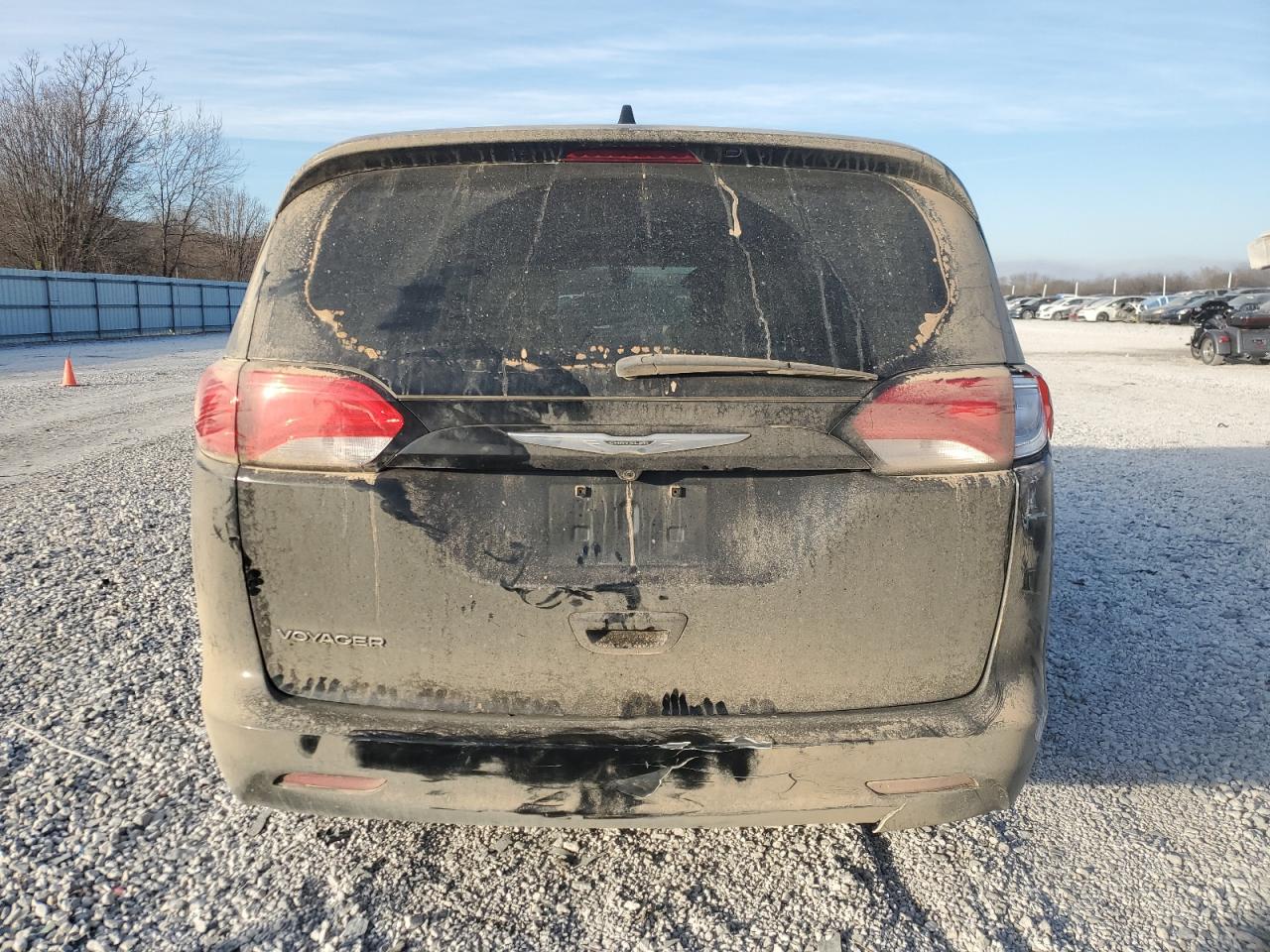 2021 Chrysler Voyager - Image 6
