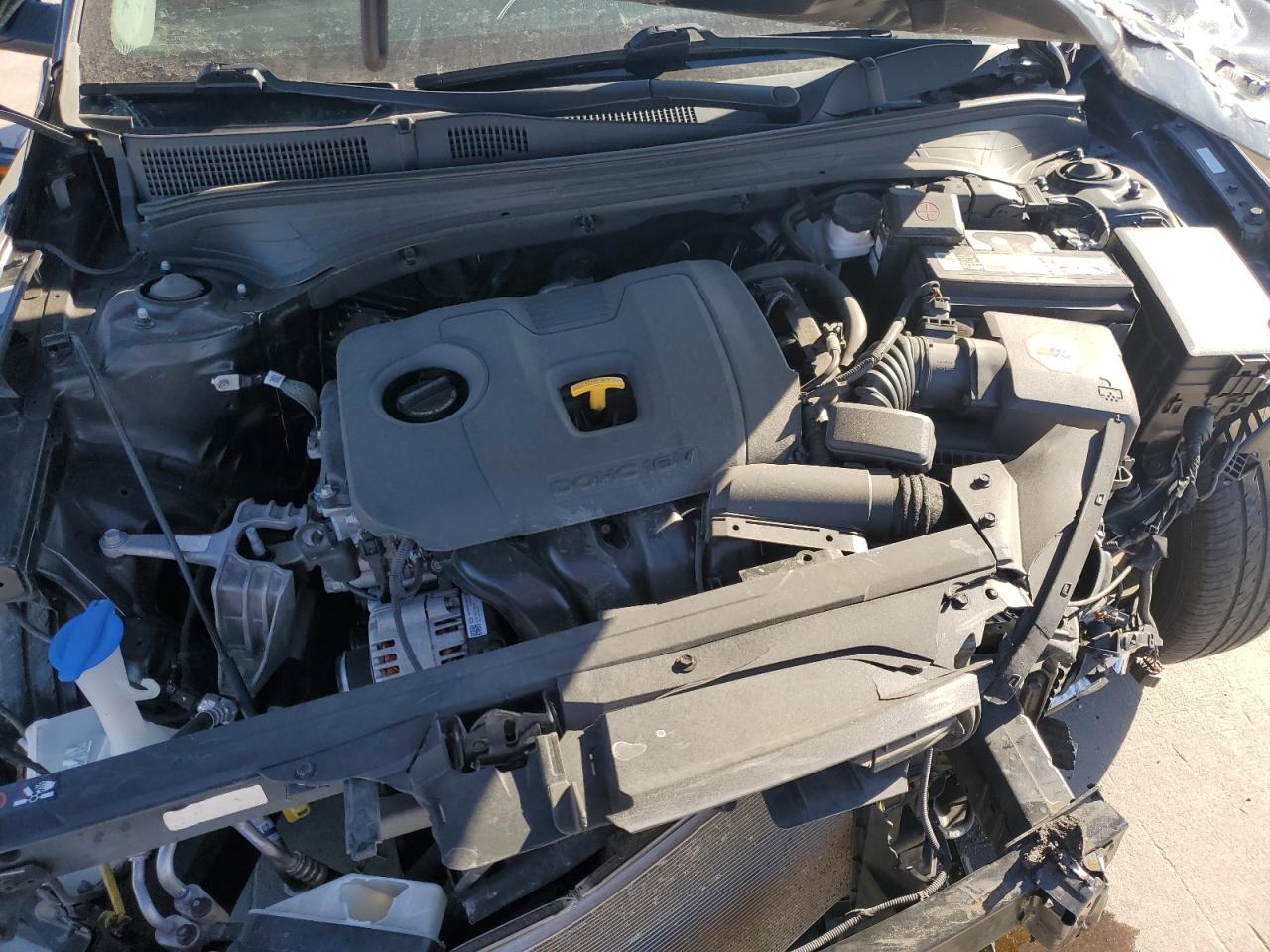 2019 Kia Forte - Image 12