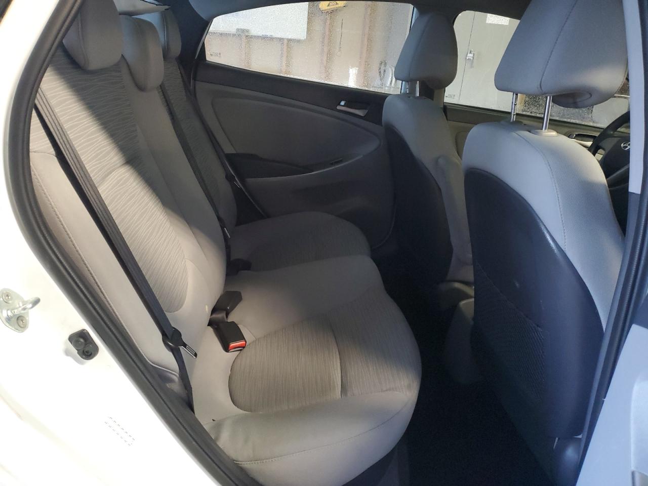 2016 Hyundai Accent - Image 10