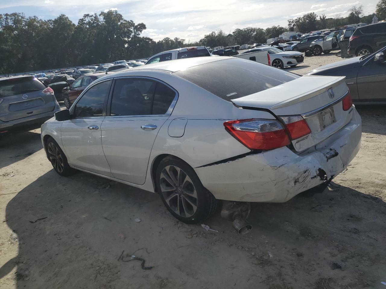 2015 Honda Accord - Image 2