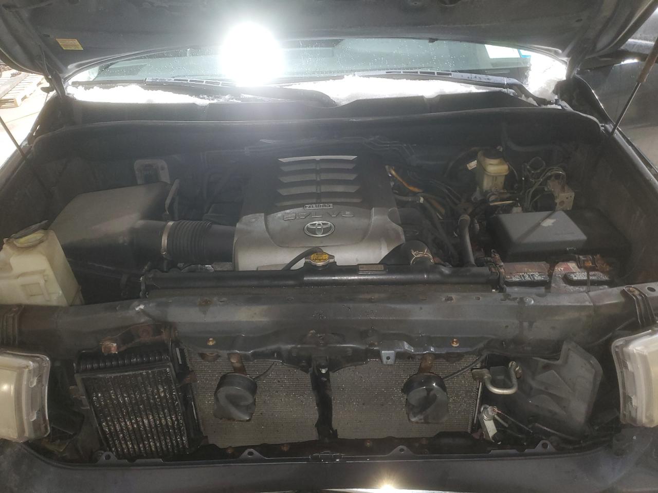 2008 Toyota Tundra - Image 12