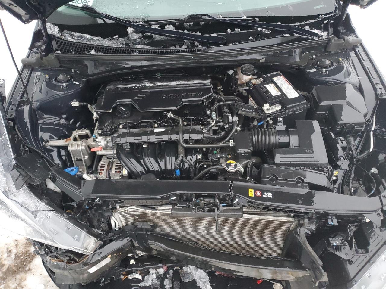 2021 Hyundai Elantra - Image 11